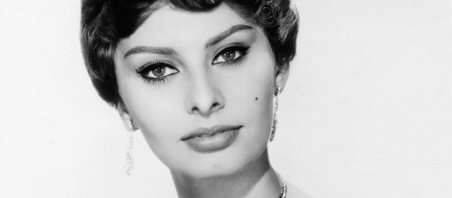 Cinema all’aperto a Villa Medici: omaggio a Sophia Loren